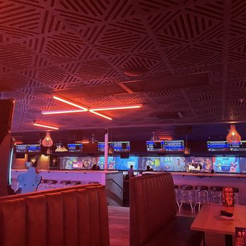 Lucky Strike Mar Vista - 06/19/25 - Venues & Event Spaces Near Me - Los Angeles, California