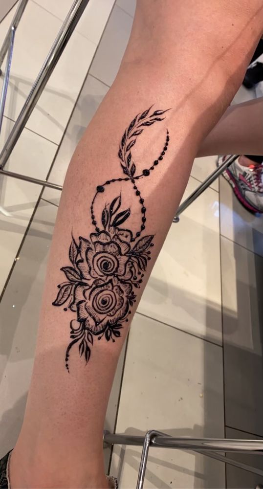 Shushu HennaTattoo & Spa Logo