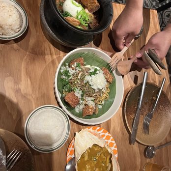 Naks - Filipino Near Me - New York, New York