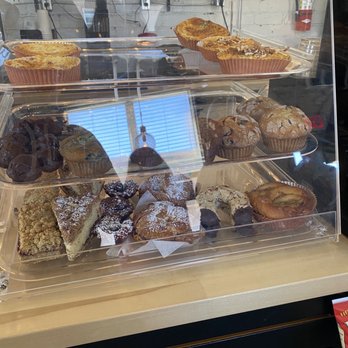 Russell’s Corner Cafe - Baked Goods - Cafes Near Me - Wood River, Illinois