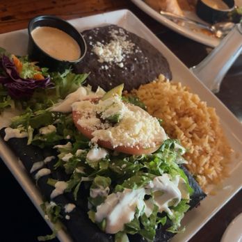Veracruz Cafe - Chicken taquitos dinner - Mexican Near Me - Cedar Hill, Texas