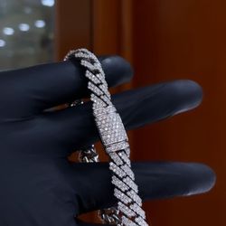 NQ Diamond & Jewelry