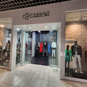 Carbon Jeans - Women's Clothing Near Me - Sunrise, Florida Carbon Jeans - Women's Clothing Near Me - Sunrise, Florida
