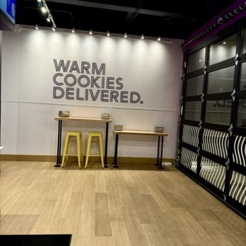 Insomnia Cookies - Desserts Near Me - Omaha, Nebraska