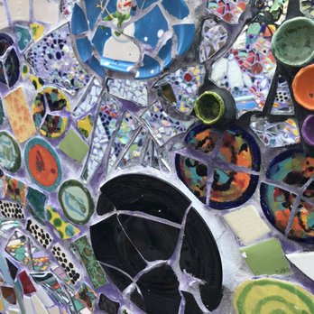 Mosaic Tile House - Broken plates make good art. - Art Galleries Near Me - Venice, California