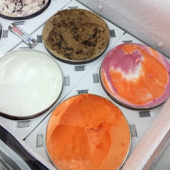 Scoops in Bloomfield - They also have tastey sherbet! - Ice Cream & Frozen Yogurt Near Me - Pittsburgh, Pennsylvania