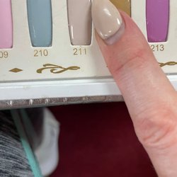 Acrylic nail color