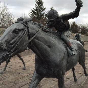 Thoroughbred Park - Parks Near Me - Lexington, Kentucky Thoroughbred Park - Parks Near Me - Lexington, Kentucky