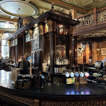 The Counting House - British Near Me - London, XGL The Counting House - British Near Me - London, XGL