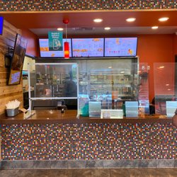 Popeyes Louisiana Kitchen - The wait infront of me and still took for ever