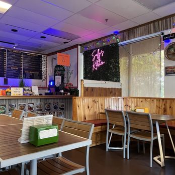 Sally’s Kitchen - Interior - Laotian Near Me - Buford, Georgia