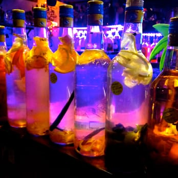 La Faute aux Ours - Pubs Near Me - Lyon, 69 La Faute aux Ours - Pubs Near Me - Lyon, 69