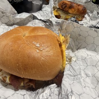 Bagels & Market - Delis Near Me - Maple Shade, New Jersey