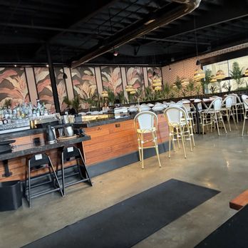 Toast Downey - Empty restaurant, why rush us to order? - Breakfast & Brunch Near Me - Downey, California Toast Downey - Empty restaurant, why rush us to order? - Breakfast & Brunch Near Me - Downey, California