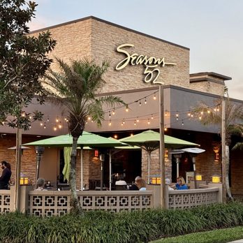 Seasons 52 - New American Near Me - Altamonte Springs, Florida
