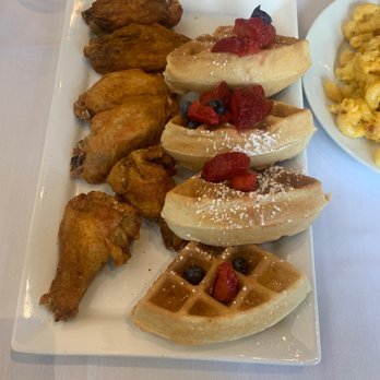 GoldRoom Restaurant & Lounge - Chicken and waffles - Lounges Near Me - Minneapolis, Minnesota GoldRoom Restaurant & Lounge - Chicken and waffles - Lounges Near Me - Minneapolis, Minnesota