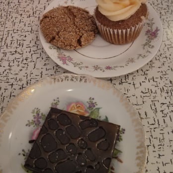 Sophie Sucrée - Mmmmmm - Desserts Near Me - Montreal, Quebec Sophie Sucrée - Mmmmmm - Desserts Near Me - Montreal, Quebec