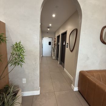 Da Vien Coffee - Rest Room - Coffee & Tea Near Me - Long Beach, California