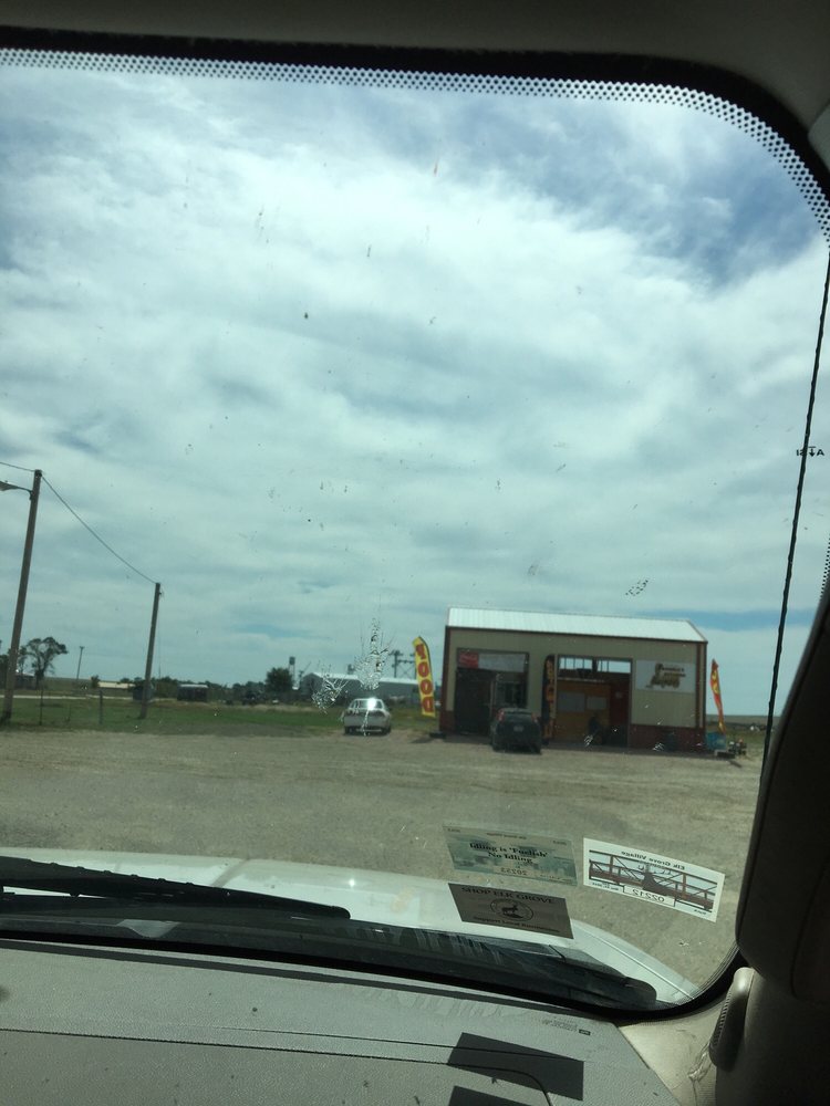 ANGELA’S KITCHEN Updated September 2024 209 Main St, Belvidere, South Dakota Hot Dogs