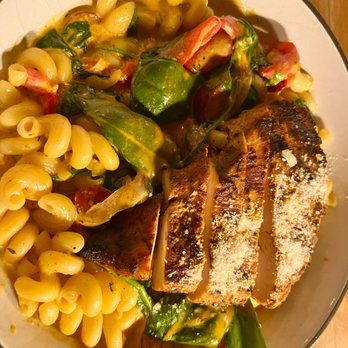 Park Tavern - Blackened chicken pasta - American Near Me - Severna Park, Maryland