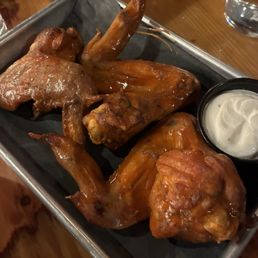 Wings Wings
