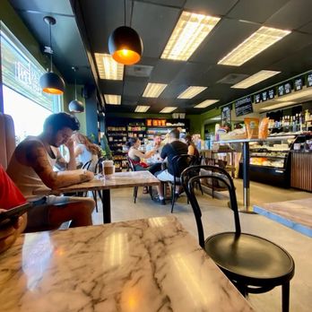 The Dez - Interior - Salad Near Me - Joshua Tree, California