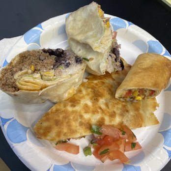 Bubbakoo's Burritos - Shredded chicken burrito, beef burrito, egg roll, chicken quesadilla. - New Mexican Cuisine Near Me - Clark, New Jersey Bubbakoo's Burritos - Shredded chicken burrito, beef burrito, egg roll, chicken quesadilla. - New Mexican Cuisine Near Me - Clark, New Jersey