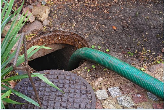 Slide of Bluefrog Plumbing + Drain