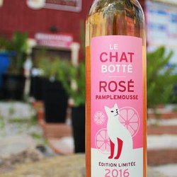 Le Chat Botté - Le must de l'été / A must for the summer!
