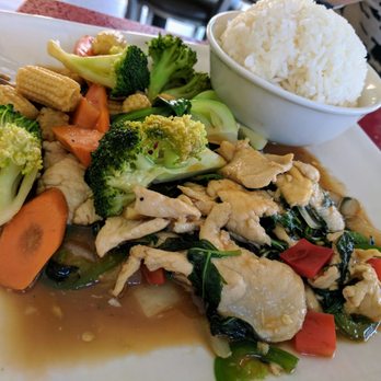 Fuzion Five - Basil chicken. Tasty. Rating: Good. - Vietnamese Near Me - Palm Springs, California Fuzion Five - Basil chicken. Tasty. Rating: Good. - Vietnamese Near Me - Palm Springs, California