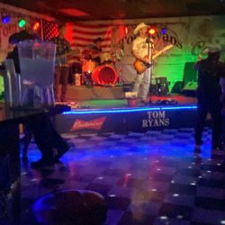 Tom Ryan's Lounge