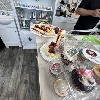 Mia Cake House - Cooking Schools Near Me - Deerfield Beach, Florida