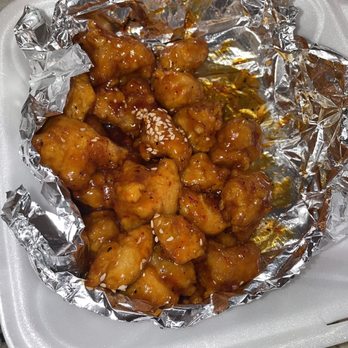 King's Restaurant - Kkanpunggi - Deep fried chicken with spicy garlic sweet sauce. (9/10) Im used to sweet&sour. Sweet&garlic is new but surprised me. Delicious - Sushi Bars Near Me - Fridley, Minnesota