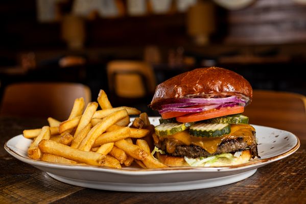Jimmy's Famous American Tavern by null