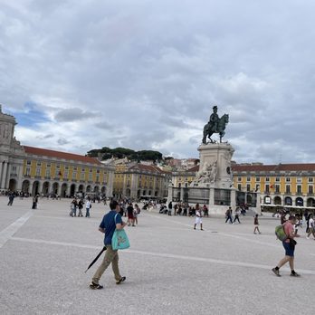 Praça do Comércio - Landmarks & Historical Buildings Near Me - Lisbon, 11 Praça do Comércio - Landmarks & Historical Buildings Near Me - Lisbon, 11