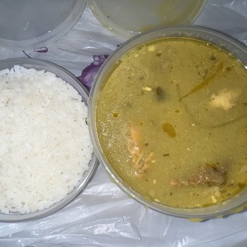 Mechos Dominican Kitchen - Sancocho comes with a side of rice - Dominican Near Me - Washington, DC, District of Columbia