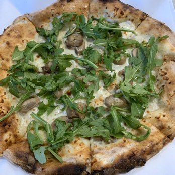 786 Degrees - Arugala and Mushroom so fresh and delicious - Pizza Near Me - Los Angeles, California 786 Degrees - Arugala and Mushroom so fresh and delicious - Pizza Near Me - Los Angeles, California