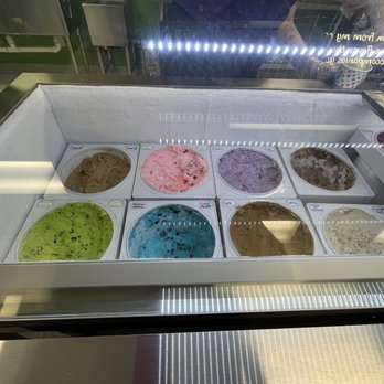 Buenissimo Paleteria Vi-Vi - One of the ice cream freezers-all ice cream is homemade!!! - Mexican Near Me - Platte City, Missouri