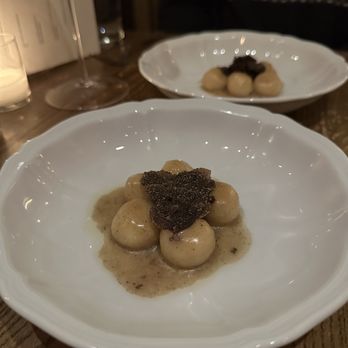 Rezdôra - Italian Near Me - New York, New York
