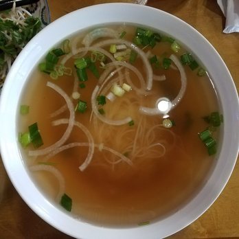 Pho Bistro - The large bowl, clear broth...always a good sign. - Vietnamese Near Me - El Paso, Texas