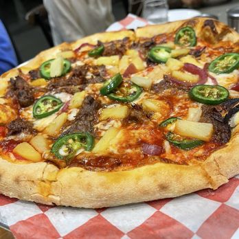 The Creek Eatery - BBQ Pot Roast Pizza - Wine Bars Near Me - San Jose, California The Creek Eatery - BBQ Pot Roast Pizza - Wine Bars Near Me - San Jose, California