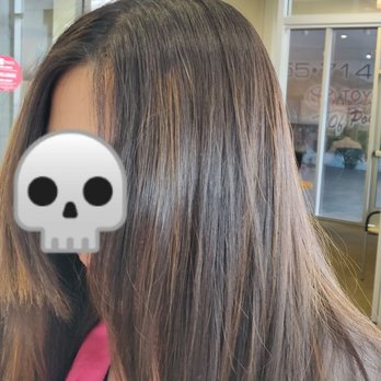 Pretty Steph Salon - HER VERSION OF A BALAYAGE! UNEVEN COLOR!! COLOR ALL ON THIS ONE SIDE AND NONE ON THE OTHER SIDE!! HORRIBLE!! - Hair Salons Near Me - San Diego, California