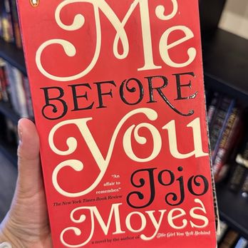 Mad Red Books - Used Bookstore Near Me - Las Vegas, Nevada