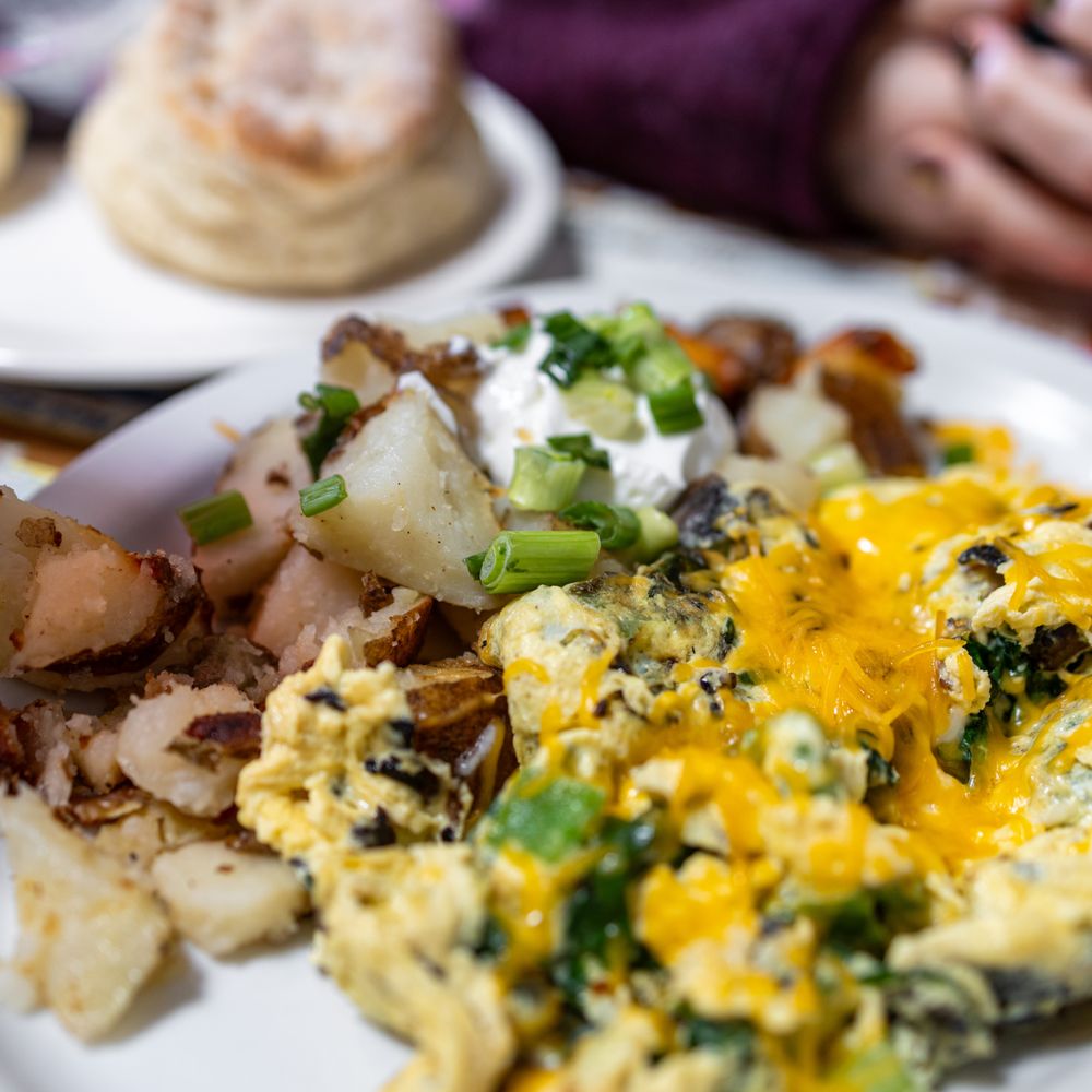 Sax's Joint - Make Your Own Scramble w/ Spinach, Peppers, & Mushrooms ($14 + $1.5/spinach + $1.50/peppers + $1.50/shrroms) - Breakfast & Brunch Near Me - Petaluma, California Sax's Joint - Make Your Own Scramble w/ Spinach, Peppers, & Mushrooms ($14 + $1.5/spinach + $1.50/peppers + $1.50/shrroms) - Breakfast & Brunch Near Me - Petaluma, California