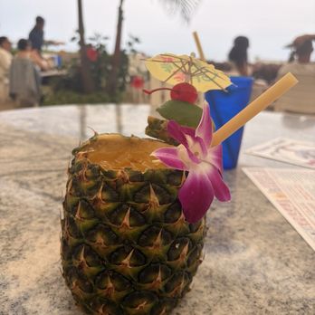 Paradise Cove Beach Cafe - Pineapple-Mango Margarita - American Near Me - Malibu, California Paradise Cove Beach Cafe - Pineapple-Mango Margarita - American Near Me - Malibu, California