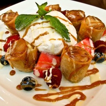 P.F. Chang's - Banana Spring rolls, best dessert EVER! - Chinese Near Me - Miami, Florida P.F. Chang's - Banana Spring rolls, best dessert EVER! - Chinese Near Me - Miami, Florida