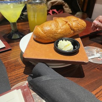 LongHorn Steakhouse - Steakhouses Near Me - Independence, Missouri