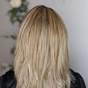 Salon de Coquette - Highlights and lowlights - Hair Stylists Near Me - Buffalo, New York Salon de Coquette - Highlights and lowlights - Hair Stylists Near Me - Buffalo, New York