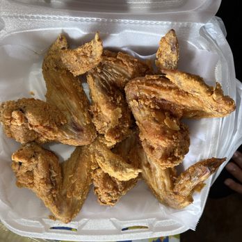 Madea's Down Home Cooking - 6-pc fried chicken wings - Soul Food Near Me - Fort Worth, Texas Madea's Down Home Cooking - 6-pc fried chicken wings - Soul Food Near Me - Fort Worth, Texas