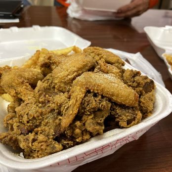 Sharks Fish & Chicken - 19. Wings and Liver Combo - Chicken Wings Near Me - Jacksonville, Florida Sharks Fish & Chicken - 19. Wings and Liver Combo - Chicken Wings Near Me - Jacksonville, Florida